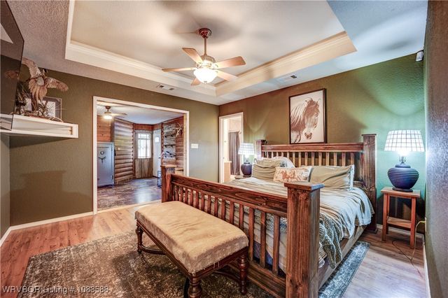 2318 Independence Road, Cedarville, AR 72932