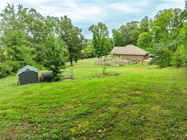 2318 Independence Road, Cedarville, AR 72932