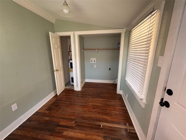 510 Hicks Street, Tomball, TX 77375