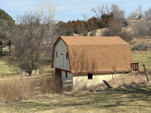 19394 MAGNOLIA Road, Crescent, IA 51526