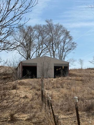 19394 MAGNOLIA Road, Crescent, IA 51526