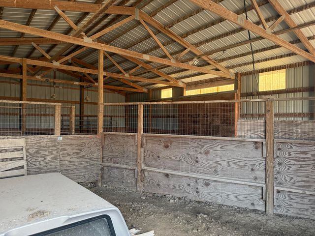 19394 MAGNOLIA Road, Crescent, IA 51526