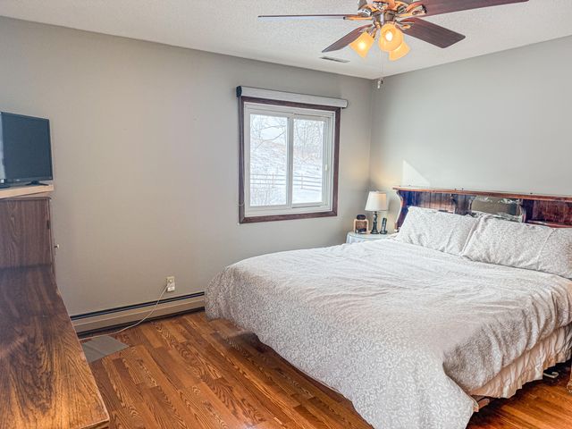 19394 MAGNOLIA Road, Crescent, IA 51526