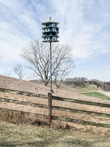 19394 MAGNOLIA Road, Crescent, IA 51526