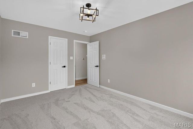5259 Autumnwinds Drive, St Louis, MO 63129