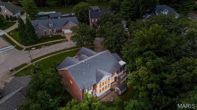 5259 Autumnwinds Drive, St Louis, MO 63129