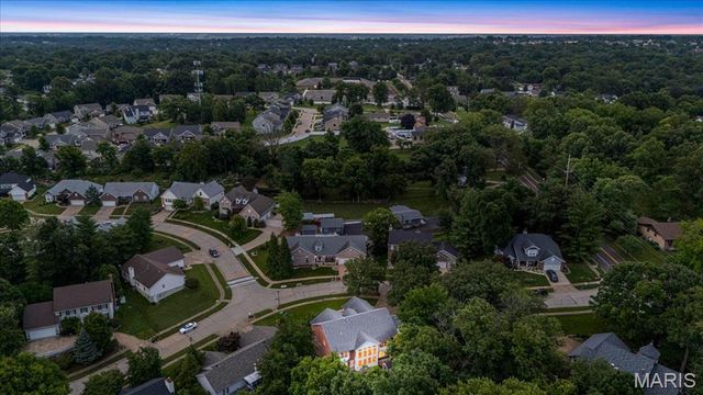 5259 Autumnwinds Drive, St Louis, MO 63129
