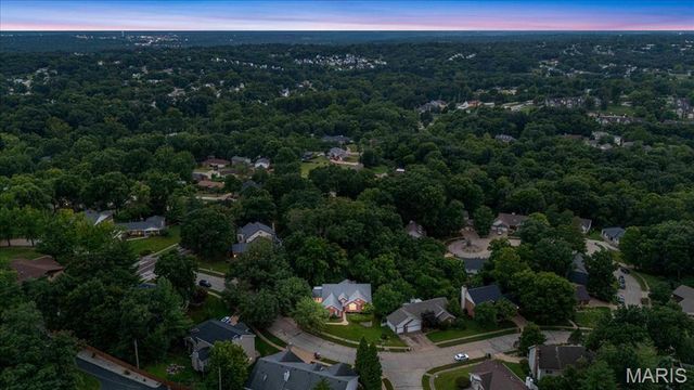 5259 Autumnwinds Drive, St Louis, MO 63129