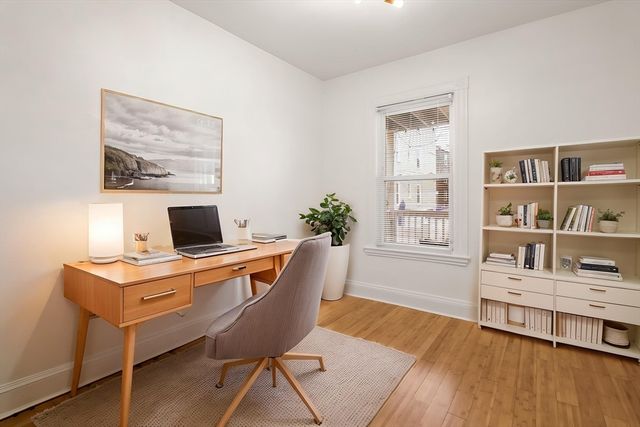 3 Spring Garden Street 1, Boston, MA 02125