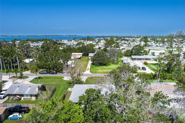 4419 102ND STREET W, Bradenton, FL 34210