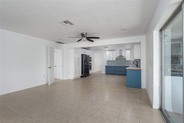 4419 102ND STREET W, Bradenton, FL 34210