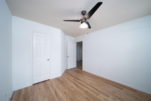 5706 Rocky Trail Drive, Houston, TX 77339