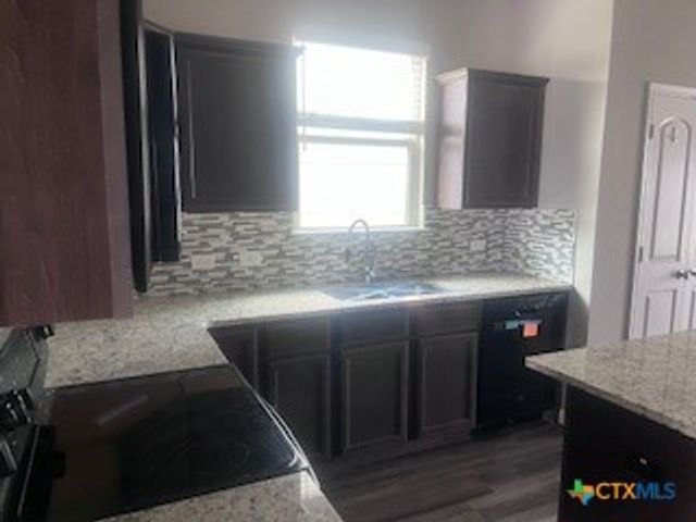 861 Stockdale Road, Copperas Cove, TX 76522