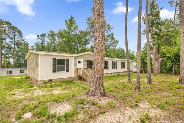 2853 Rockfish Road, Raeford, NC 28376