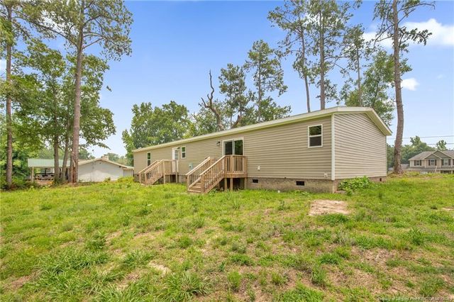 2853 Rockfish Road, Raeford, NC 28376