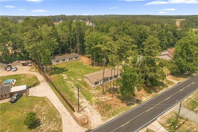 2853 Rockfish Road, Raeford, NC 28376