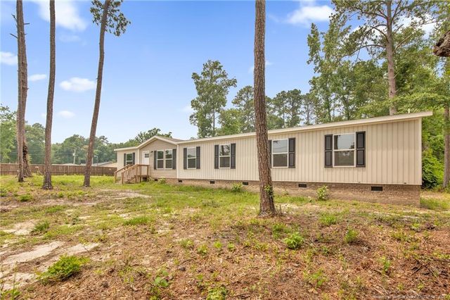 2853 Rockfish Road, Raeford, NC 28376