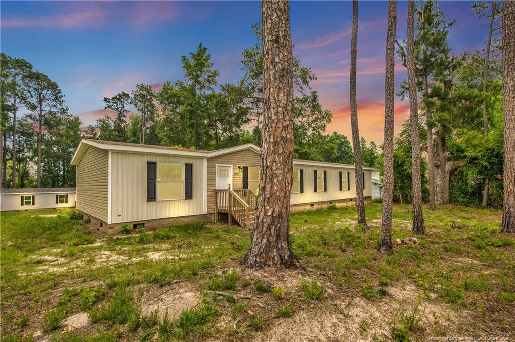 2853 Rockfish Road, Raeford, NC 28376