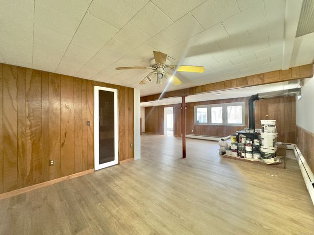 9 Rhode Island Avenue, Waterbury, CT 06704