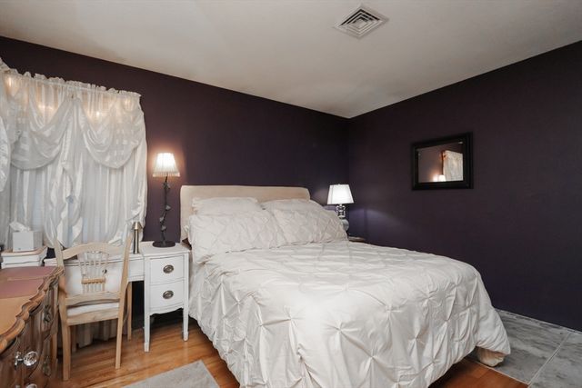 45 Beaumont Ave, Chicopee, MA 01013