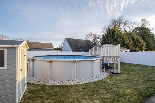 45 Beaumont Ave, Chicopee, MA 01013