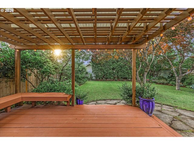 6615 Se 22ND Ave, Portland, OR 97202