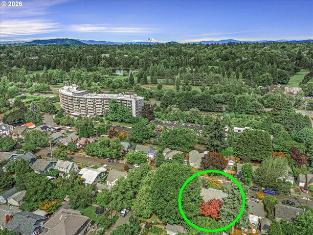 6615 Se 22ND Ave, Portland, OR 97202