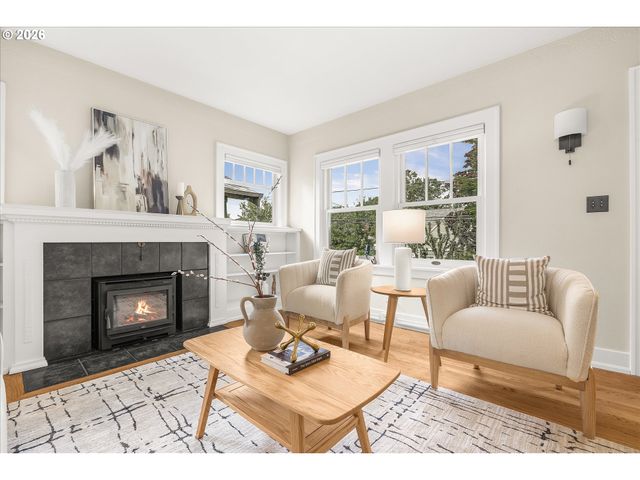 6615 Se 22ND Ave, Portland, OR 97202