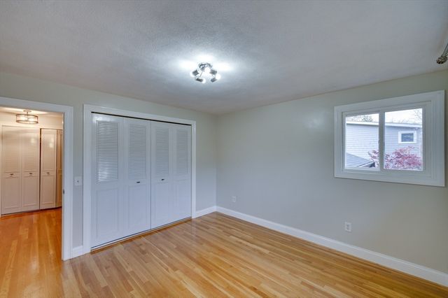 93 Woodcliff Rd, Brookline, MA 02467