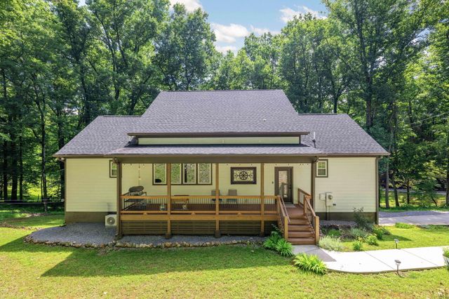 1719 Hidden Harbor Road, Hixson, TN 37343