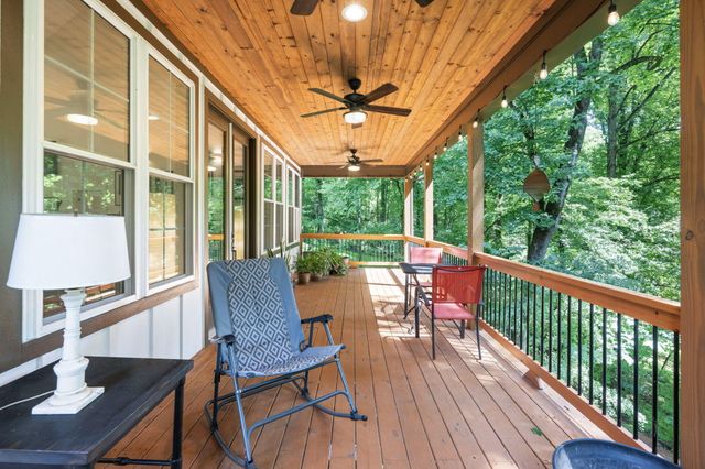 1719 Hidden Harbor Road, Hixson, TN 37343