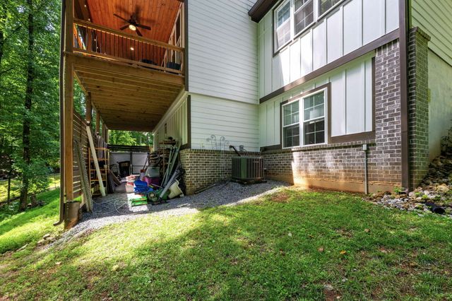 1719 Hidden Harbor Road, Hixson, TN 37343