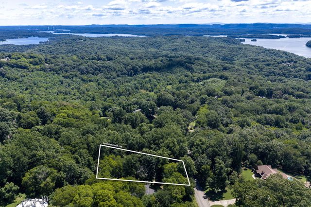 1719 Hidden Harbor Road, Hixson, TN 37343