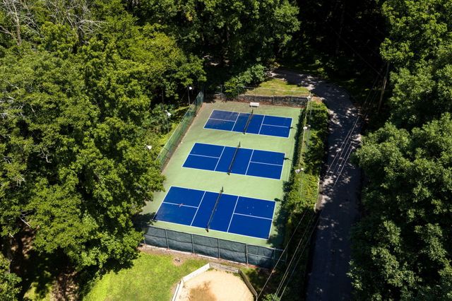 1719 Hidden Harbor Road, Hixson, TN 37343