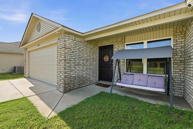 1200 Cowbell Street, Conway, AR 72034
