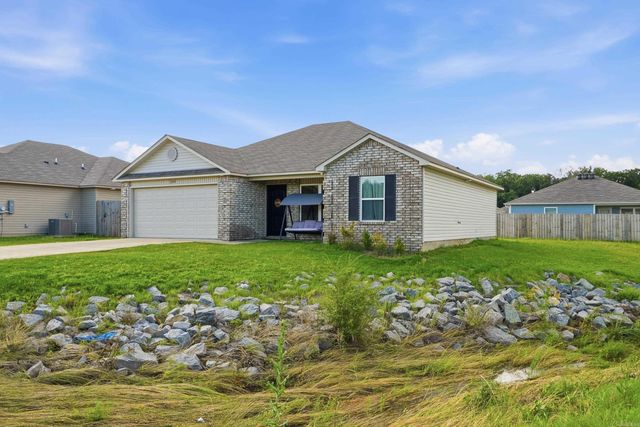 1200 Cowbell Street, Conway, AR 72034