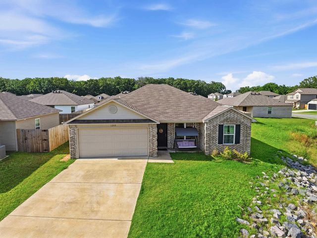 1200 Cowbell Street, Conway, AR 72034