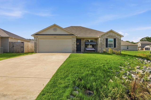 1200 Cowbell Street, Conway, AR 72034