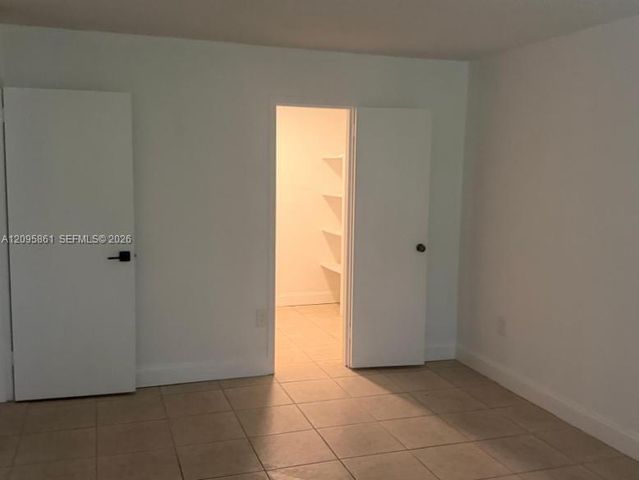 1805 Sans Souci Boulevard 301, North Miami, FL 33181
