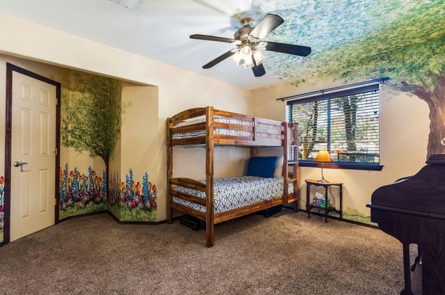 10 Vera Cruz Avenue, Cedar Crest, NM 87008