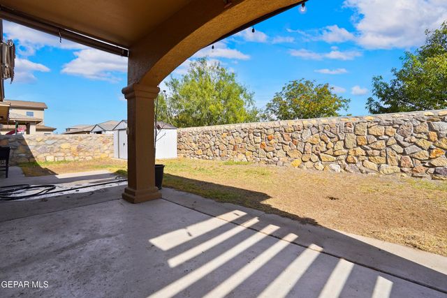 11106 WHITEHALL Drive, El Paso, TX 79934