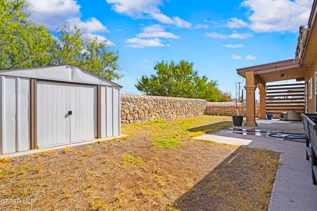 11106 WHITEHALL Drive, El Paso, TX 79934