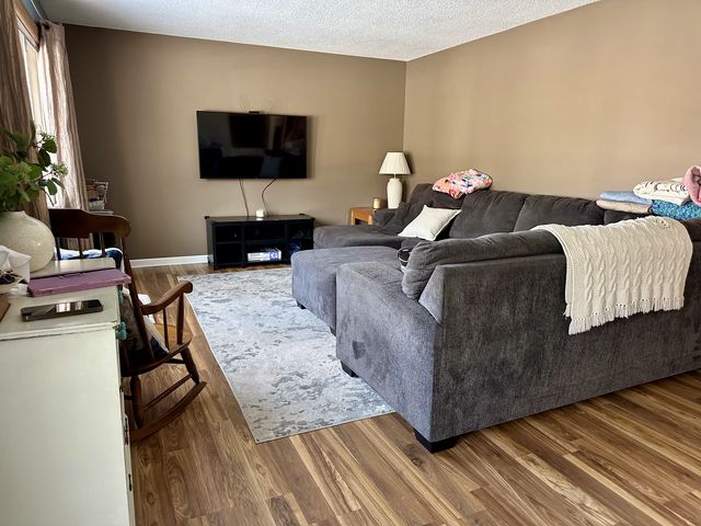 732 127th Lane NE, Blaine, MN 55434