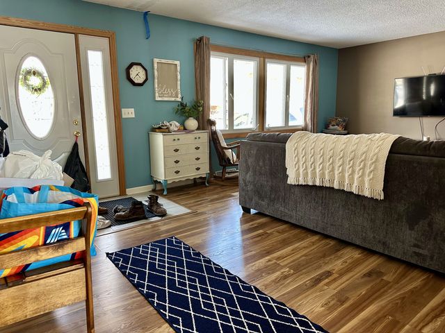 732 127th Lane NE, Blaine, MN 55434