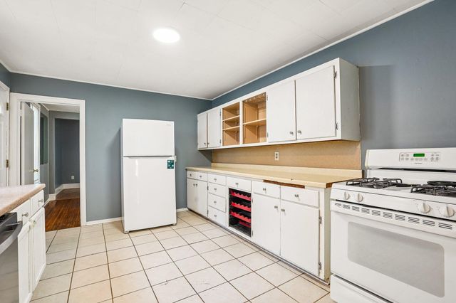 2644 Dupont Avenue S, Minneapolis, MN 55408