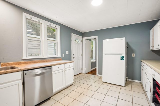 2644 Dupont Avenue S, Minneapolis, MN 55408