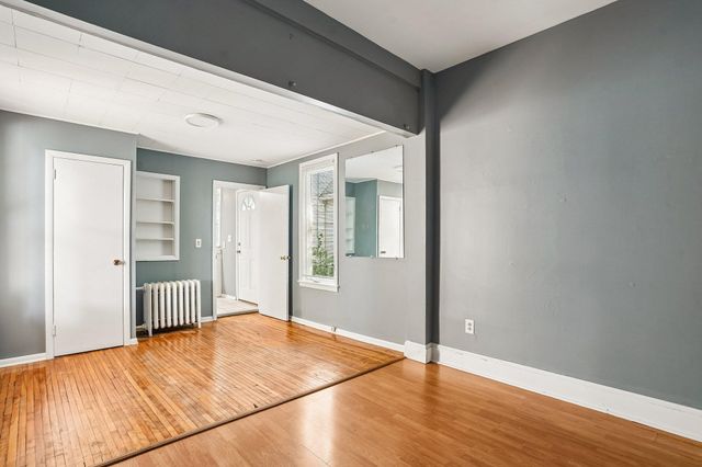 2644 Dupont Avenue S, Minneapolis, MN 55408