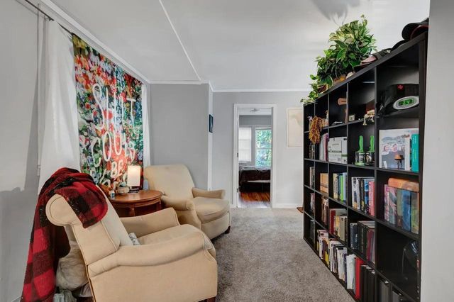 2644 Dupont Avenue S, Minneapolis, MN 55408