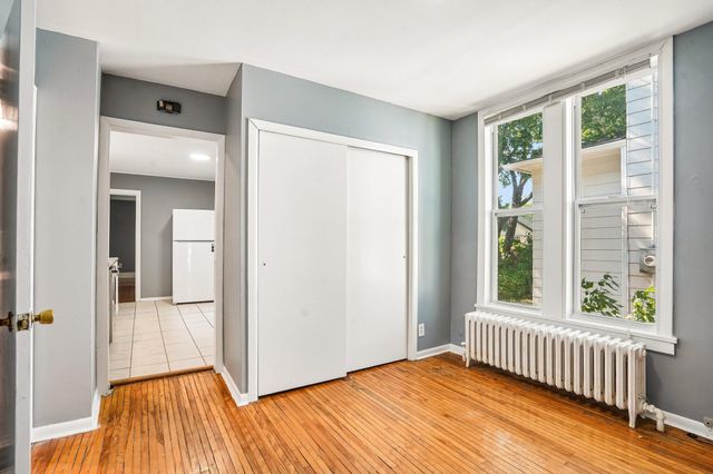 2644 Dupont Avenue S, Minneapolis, MN 55408