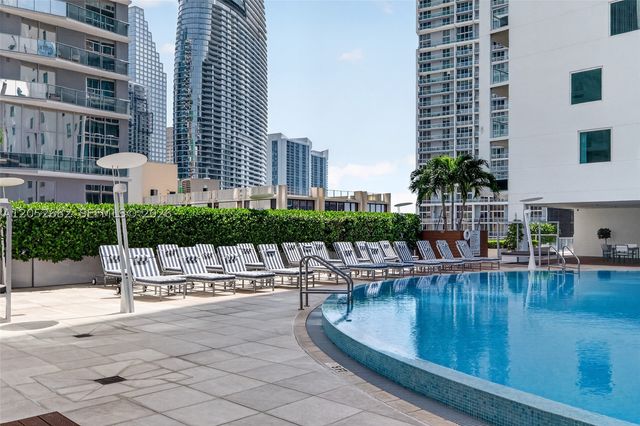 55 SE 6th St 3802, Miami, FL 33131